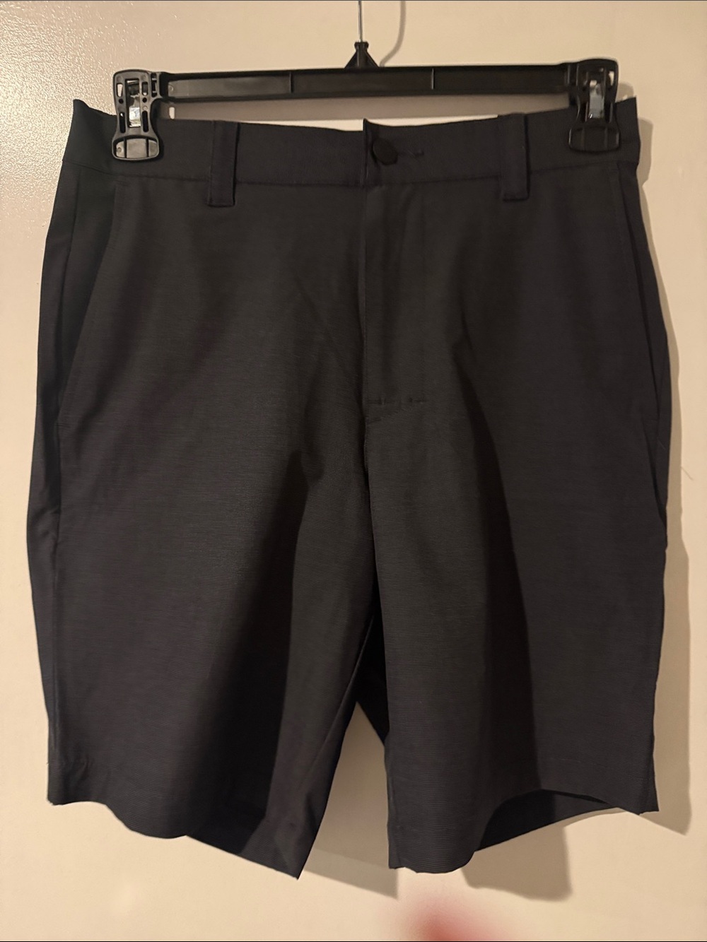Banana Republic Men's Black Flat-Front Shorts